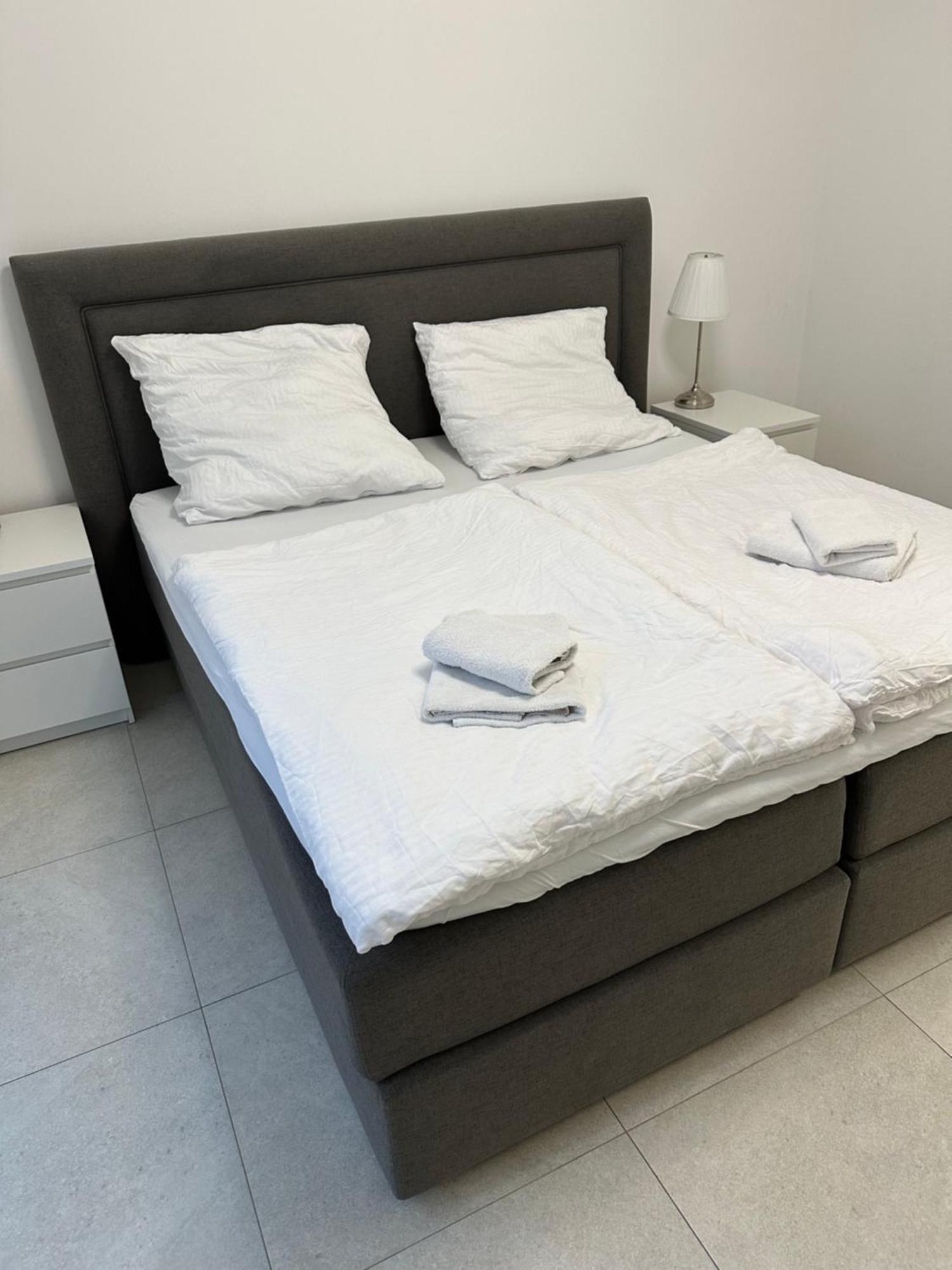 Schoene Neubauwohnung Mit Stil Bielefeld Luaran gambar
